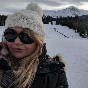 Meet your Posher, Anna